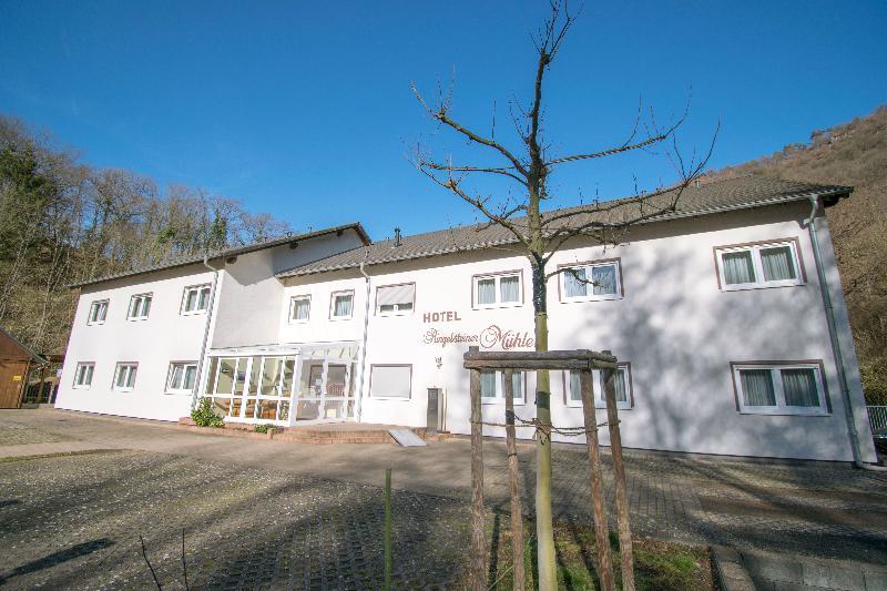 Landhotel Ringelsteiner Muehle Moselkern Bagian luar foto